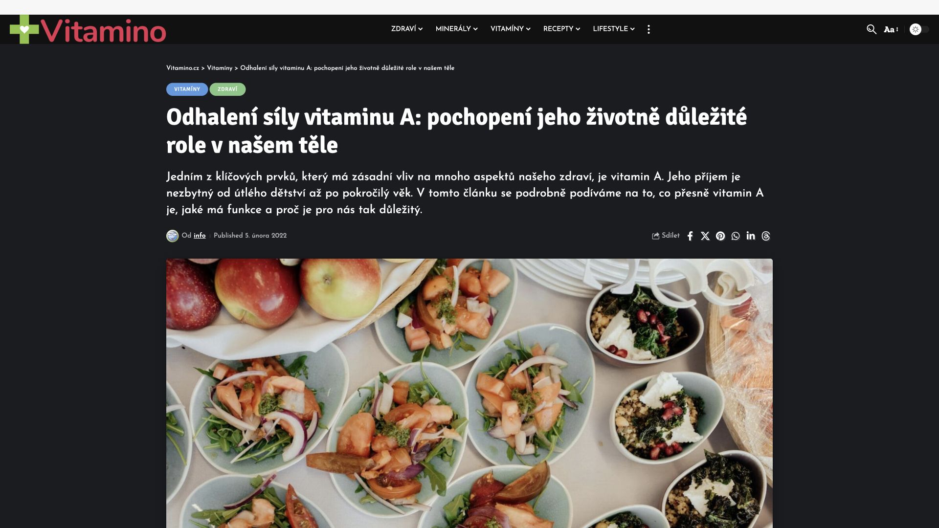 A Vitamino magazine article with topic navigation and a food photograph